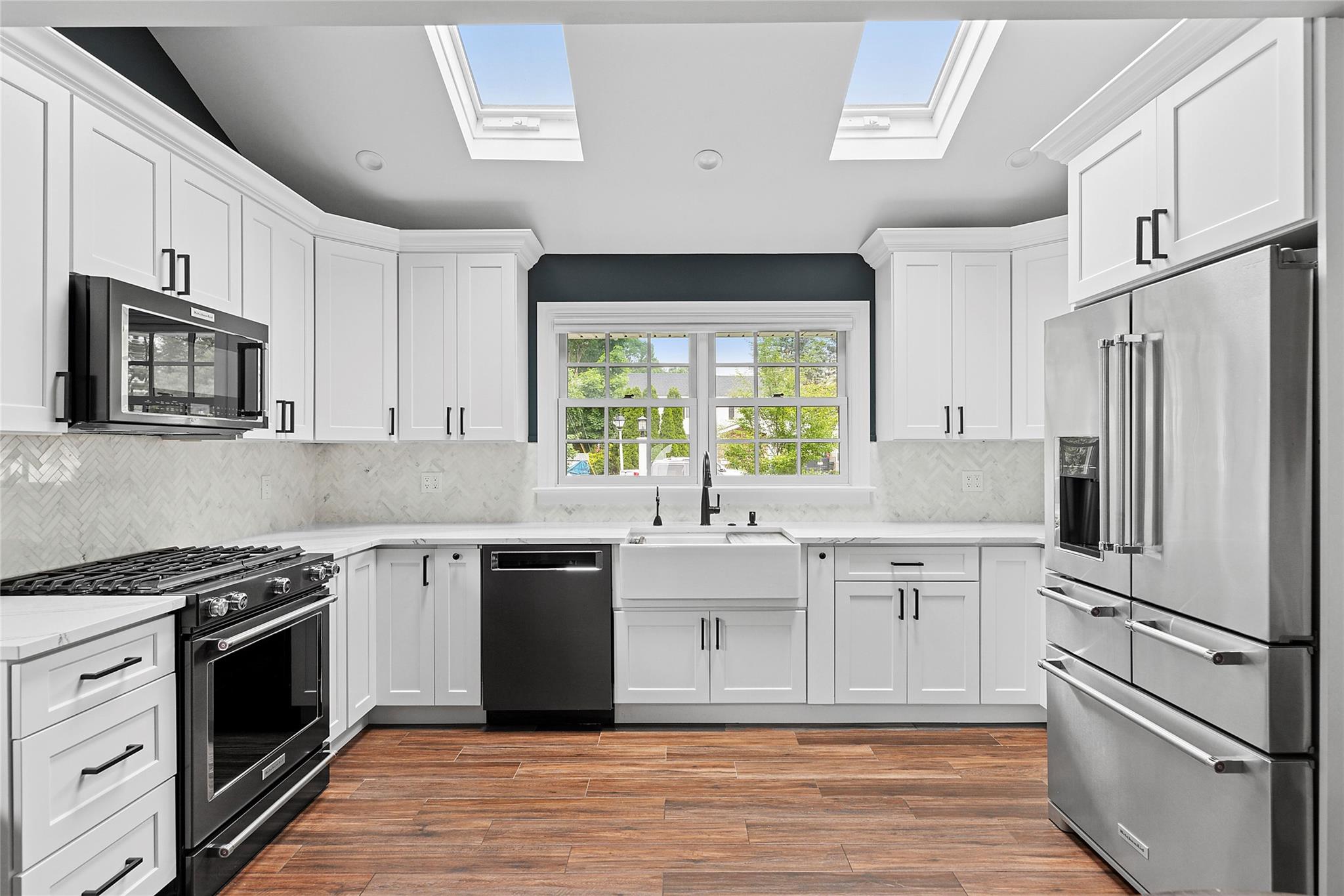 3 Spruce Lane, Glen Cove, New York image 3