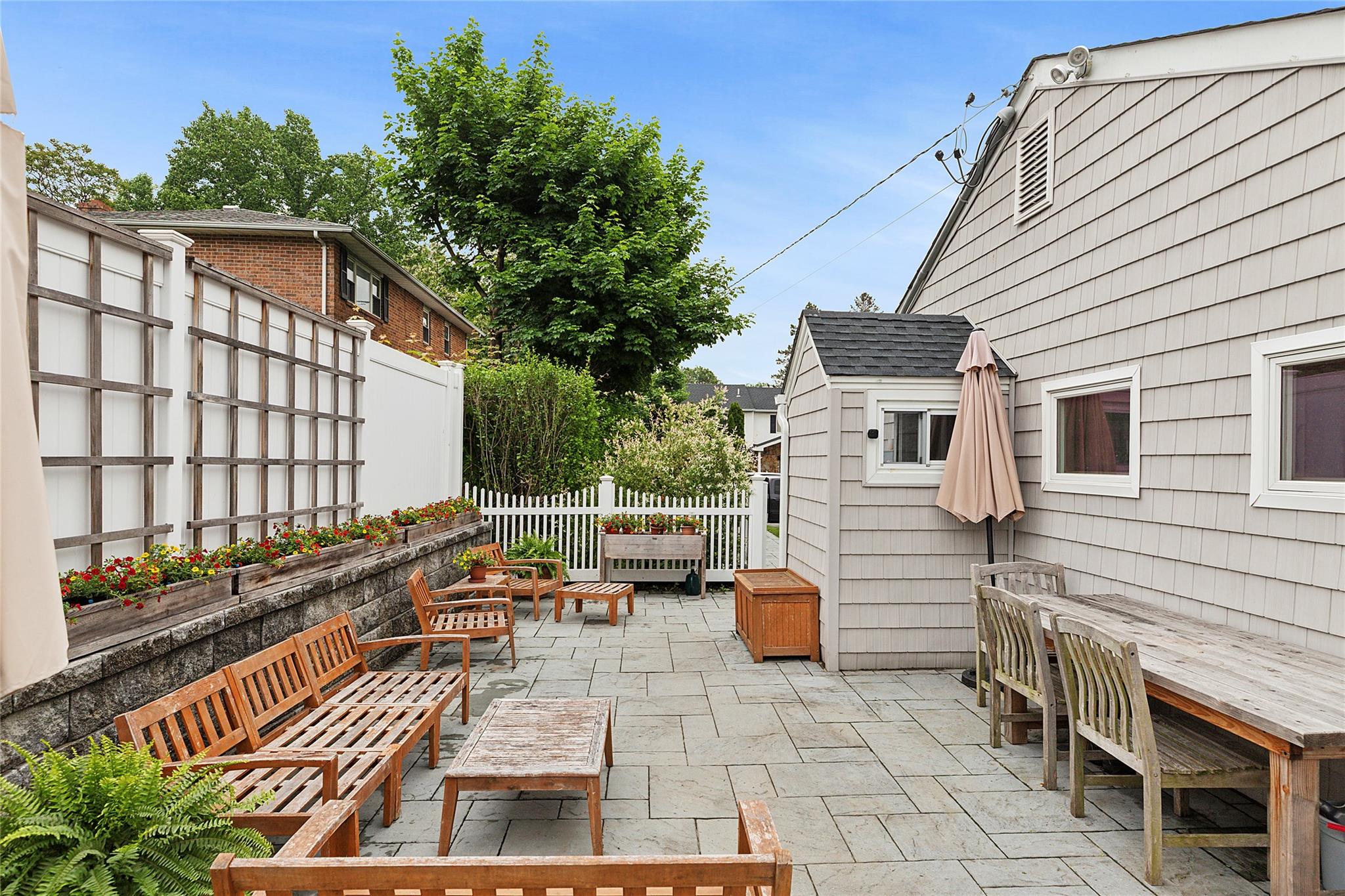 3 Spruce Lane, Glen Cove, New York image 12