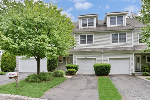 27 UNDERHILL DR, POMONA, NY 10970 - Image e755efa0840ff9ee73b76c73e22b8f73/18306694