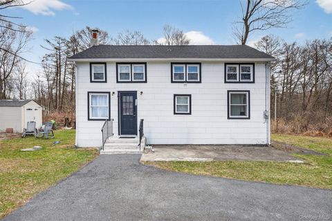 Homes For Sale - 111 Sunrise Trail<br/> Ulster County, Plattekill, NY 12589