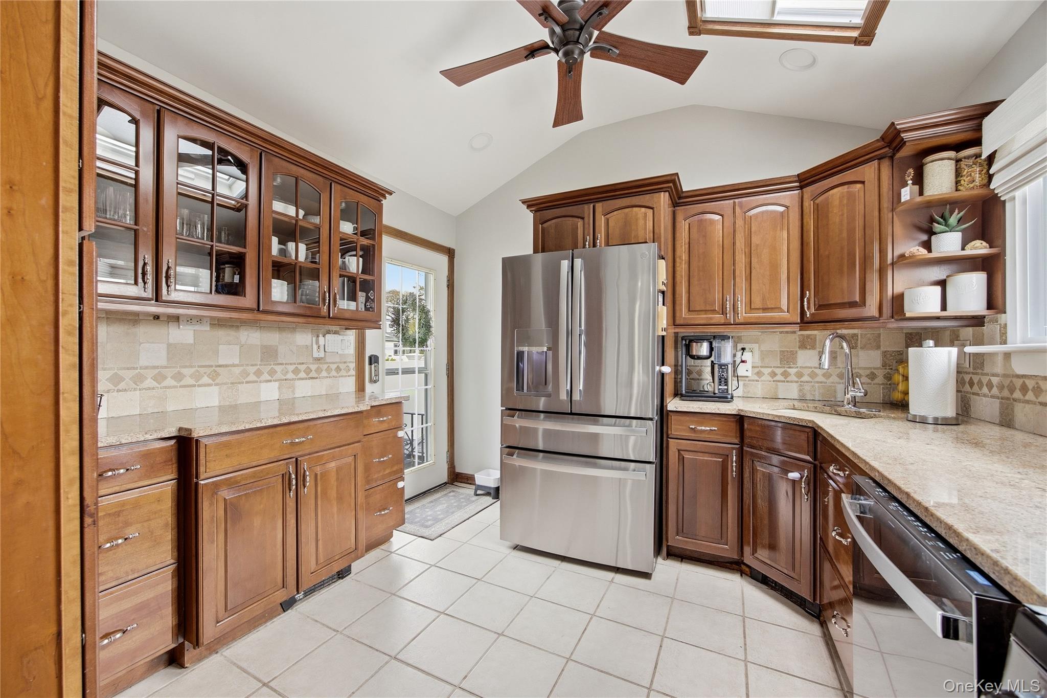 644 N Clinton Avenue