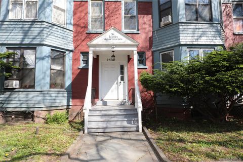 Apartment For Rent - 141 Saint James Street #4B<br/> Kingston, NY 12401