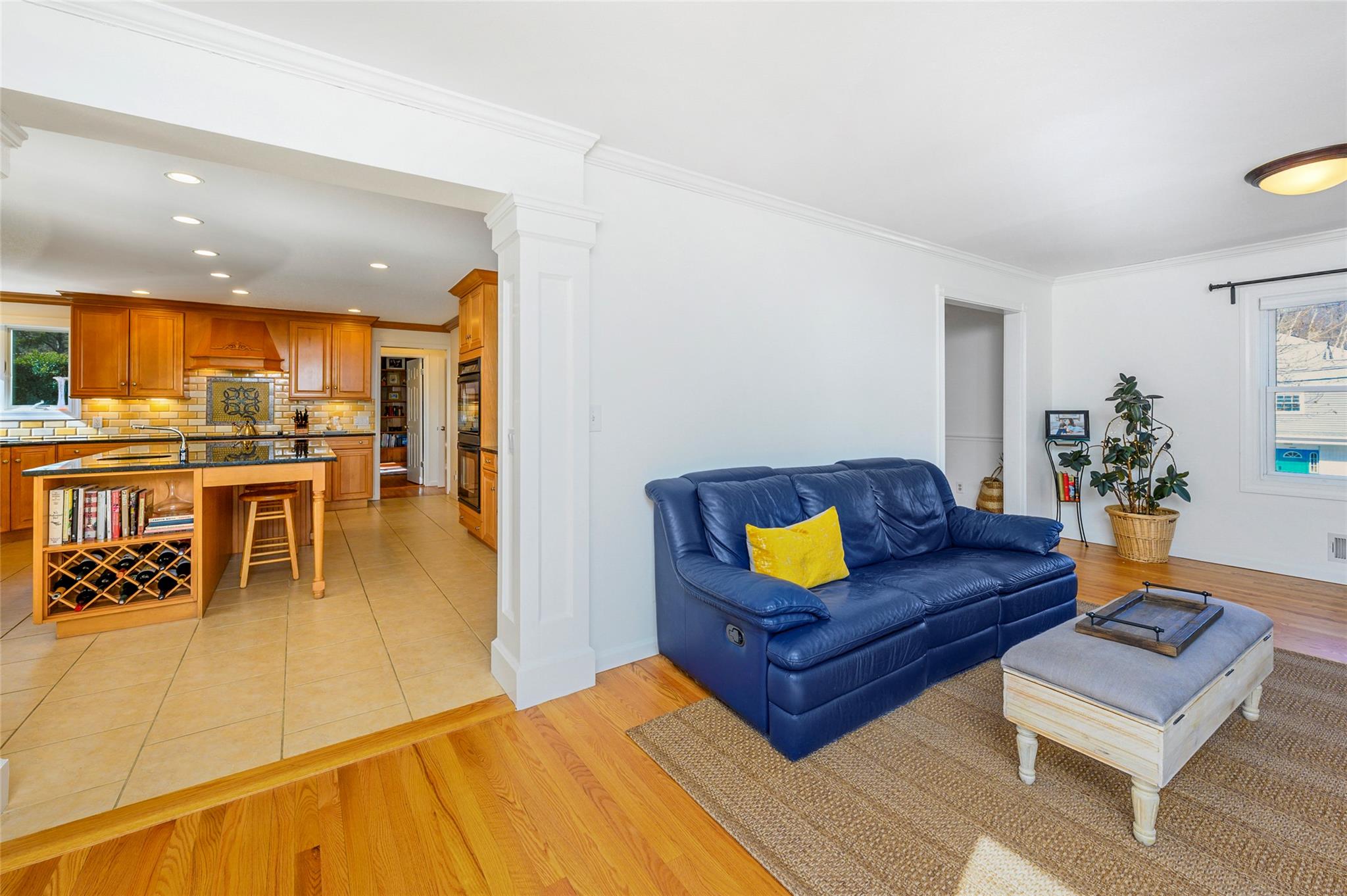 1 Teramar Way, White Plains, New York image 18