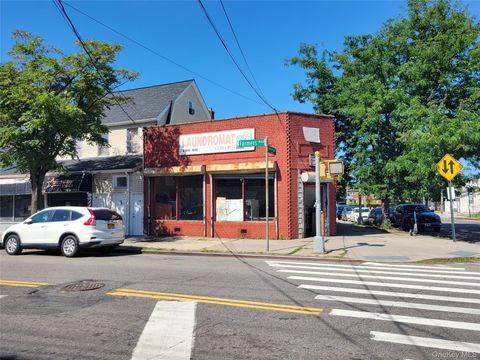 Photo of 109-06 Farmers Boulevard, Saint Albans, NY 11412 (MLS # 1029251)