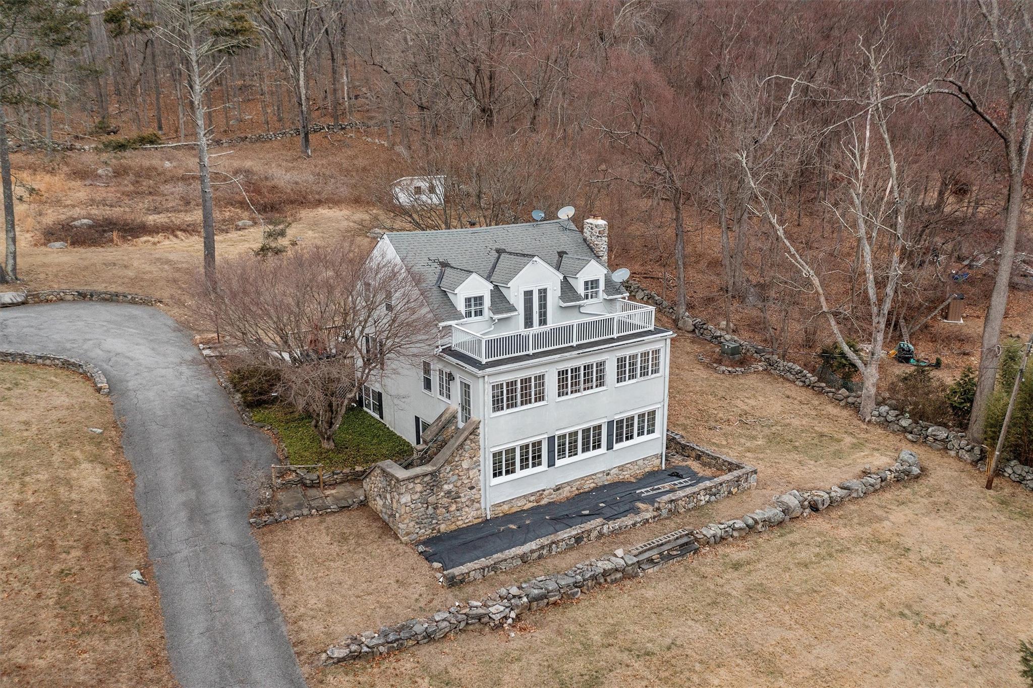 136 Titicus Road, North Salem, New York image 2