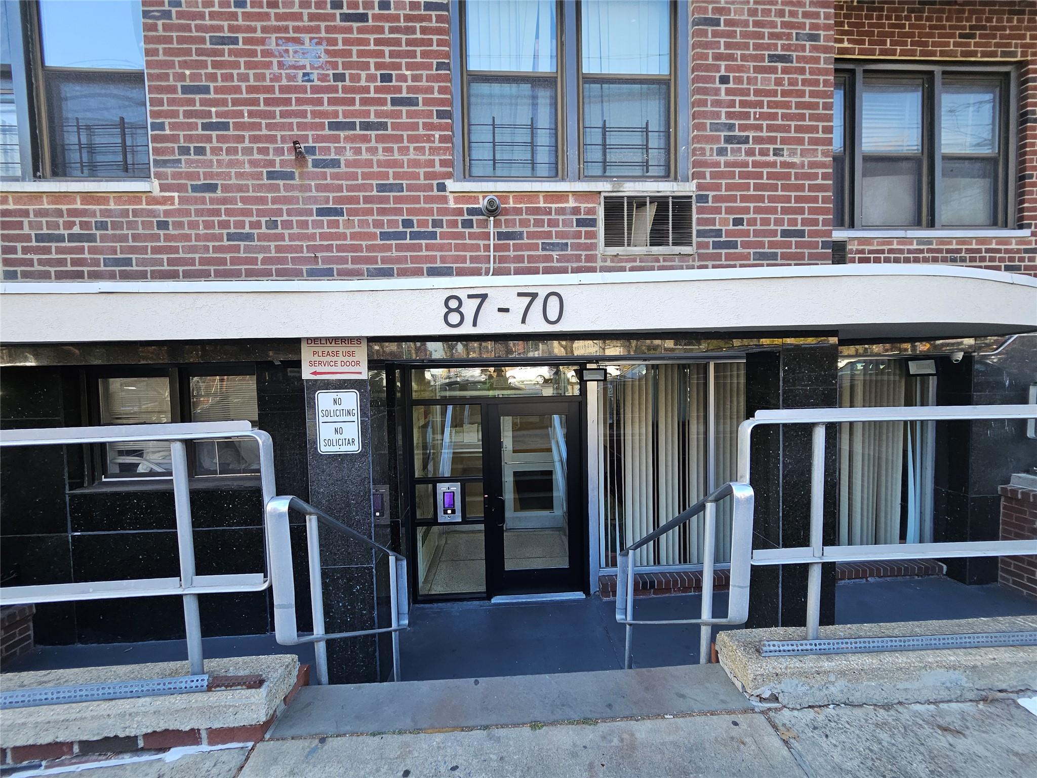 87-70 173 Street #5N, Jamaica, New York image 3