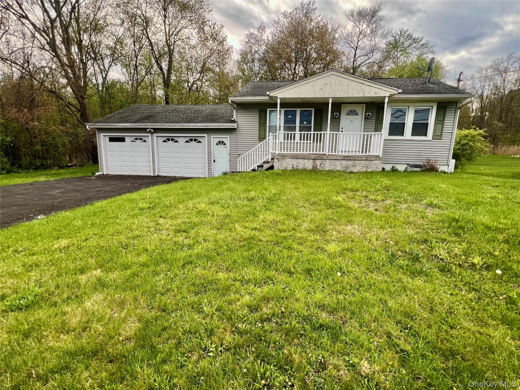 Photo of 926 Route 17M, Middletown, NY 10940 (MLS # 1066450)