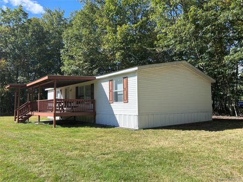 Mobile Home For Sale - 486 County Road 114<br/> Cochecton, NY 12726