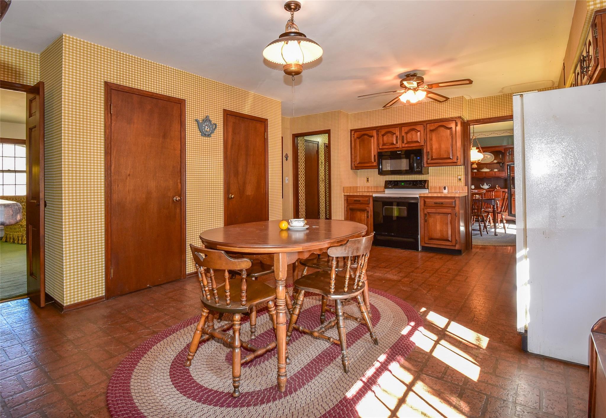 35 Mary Pitkin Path, Shoreham, New York image 3