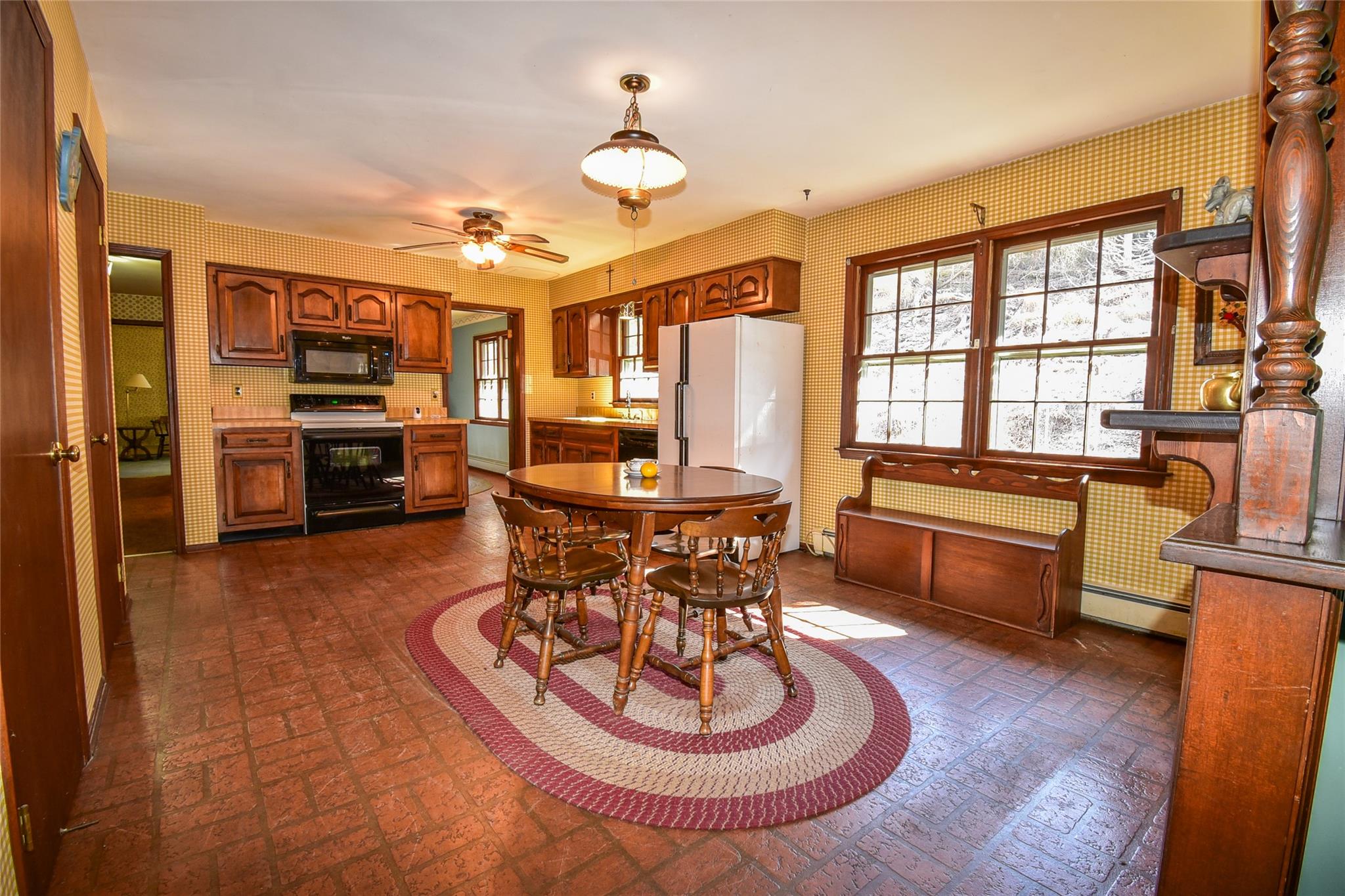 35 Mary Pitkin Path, Shoreham, New York image 4
