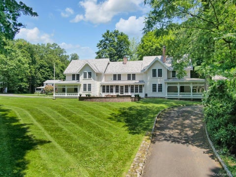 Homes For Sale - 314 Haverstraw Road<br/> Suffern, NY 10901
