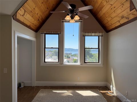 Photo of 54 N Broadway #Room 1, Tarrytown, NY 10591 (MLS # 1009556)