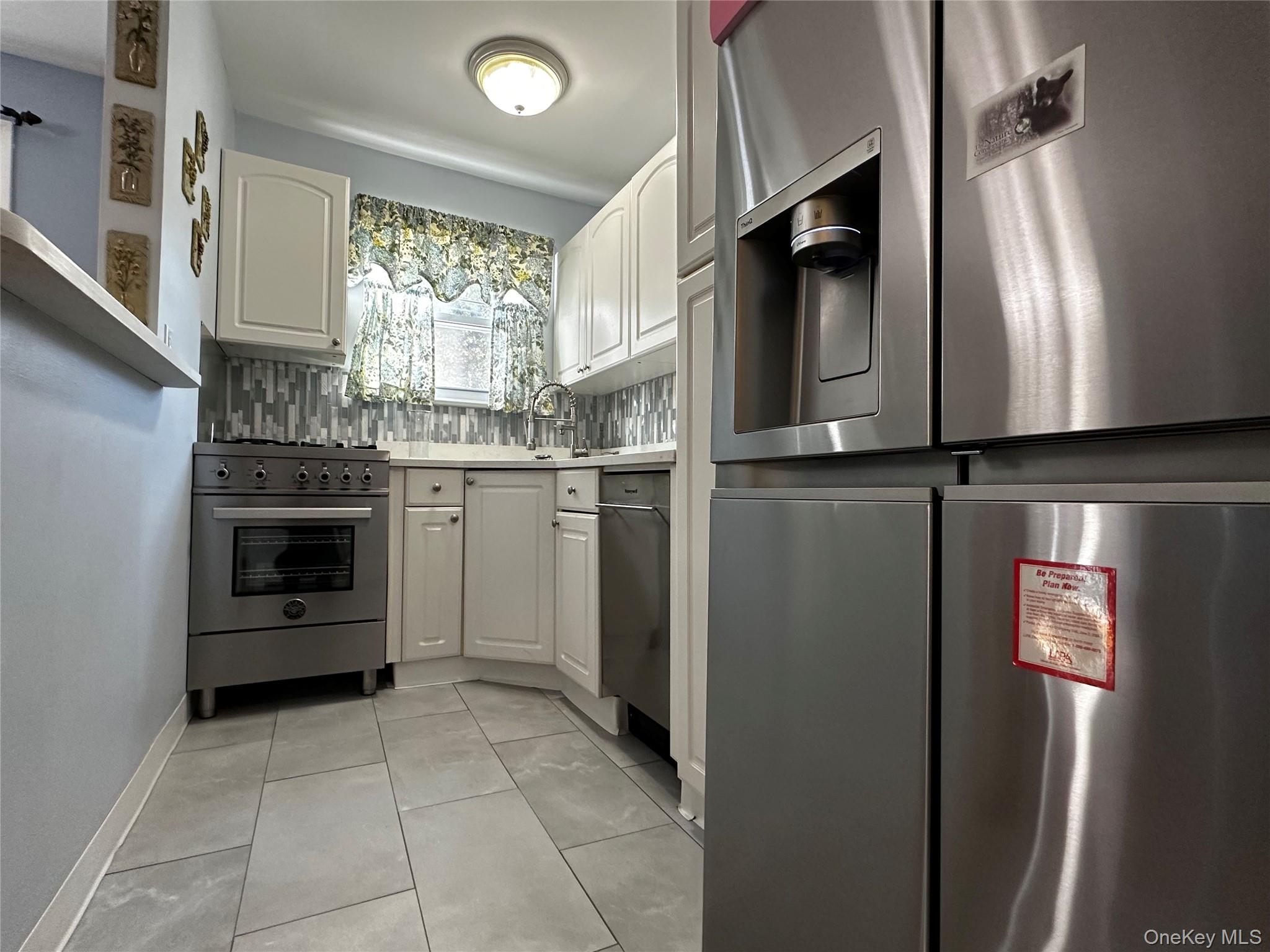 150 Fairharbor Drive 150