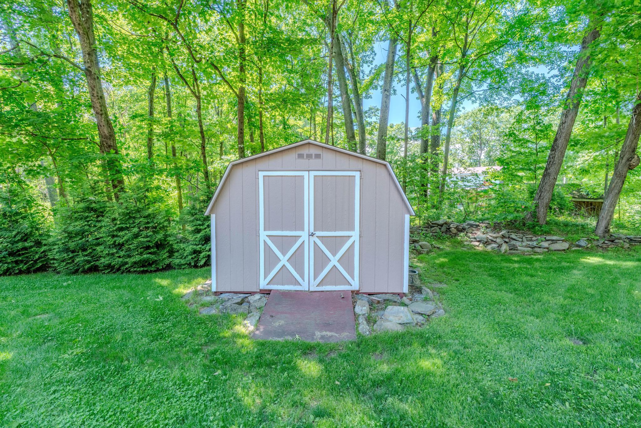 6 Knolls Road, Poughkeepsie, New York image 28