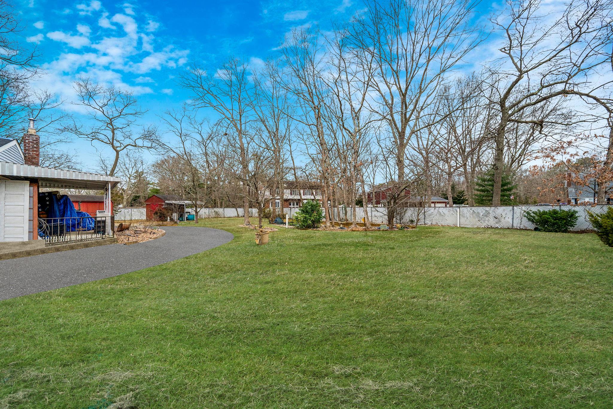 720 Old Medford Avenue, Medford, New York image 21