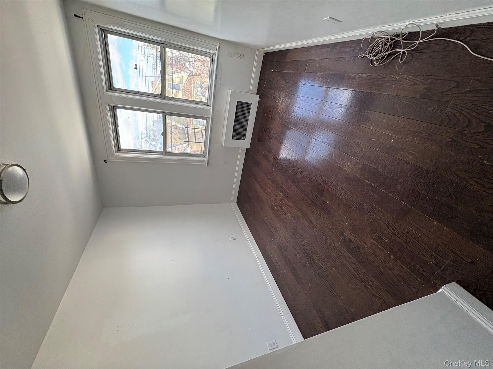 1826 Mulford Avenue 2