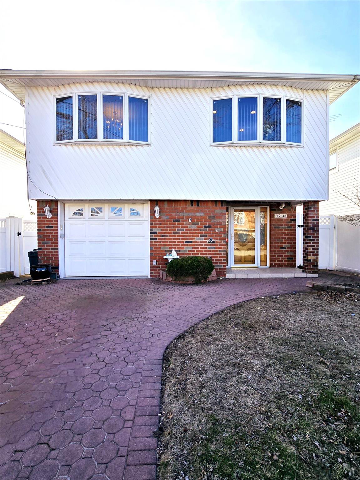 159-42 N 81st Street, Howard Beach, New York image 2