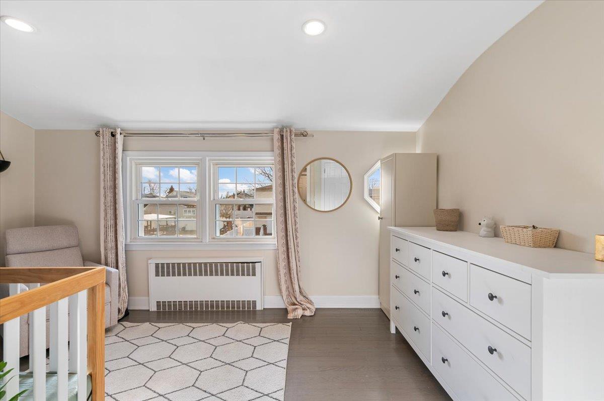 166 N 3rd Street, Bethpage, New York image 17