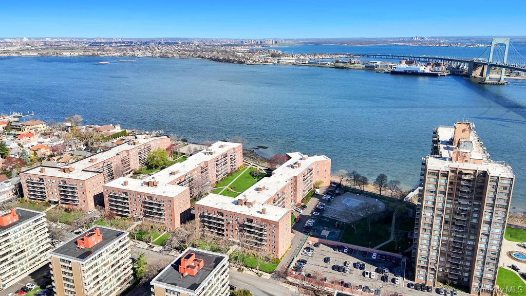 162-41 Powells Cove Boulevard 2J