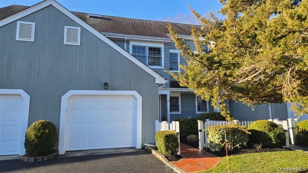 Photo of 64 Brittany Lane, Westhampton Beach, NY 11978 (MLS # 959601)
