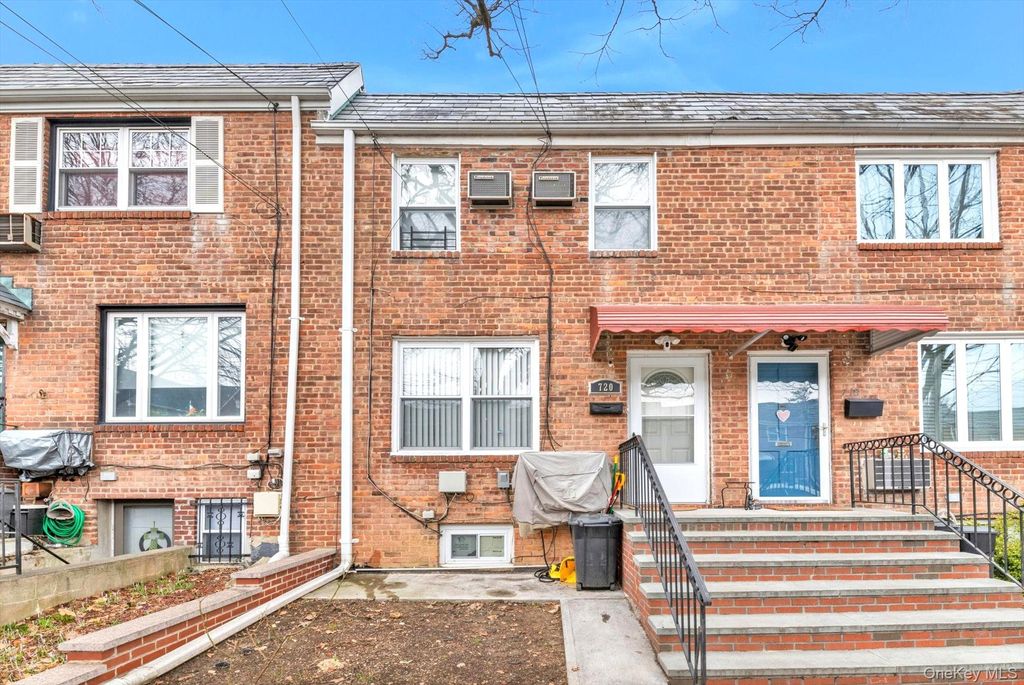 Photo of 7-20 160th Street, Whitestone, NY 11357 (MLS # 971778)