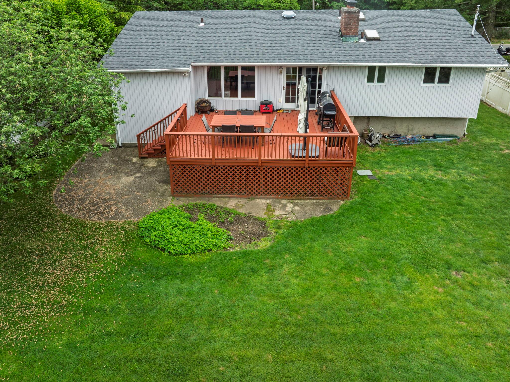94 Rockland Drive, Jericho, New York image 40