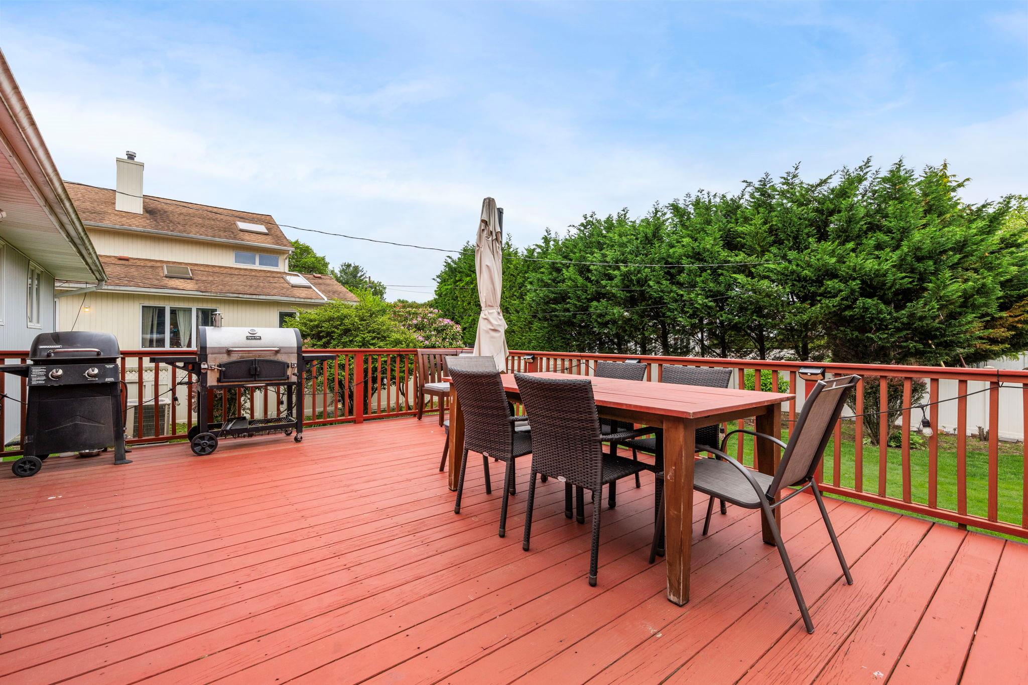 94 Rockland Drive, Jericho, New York image 27