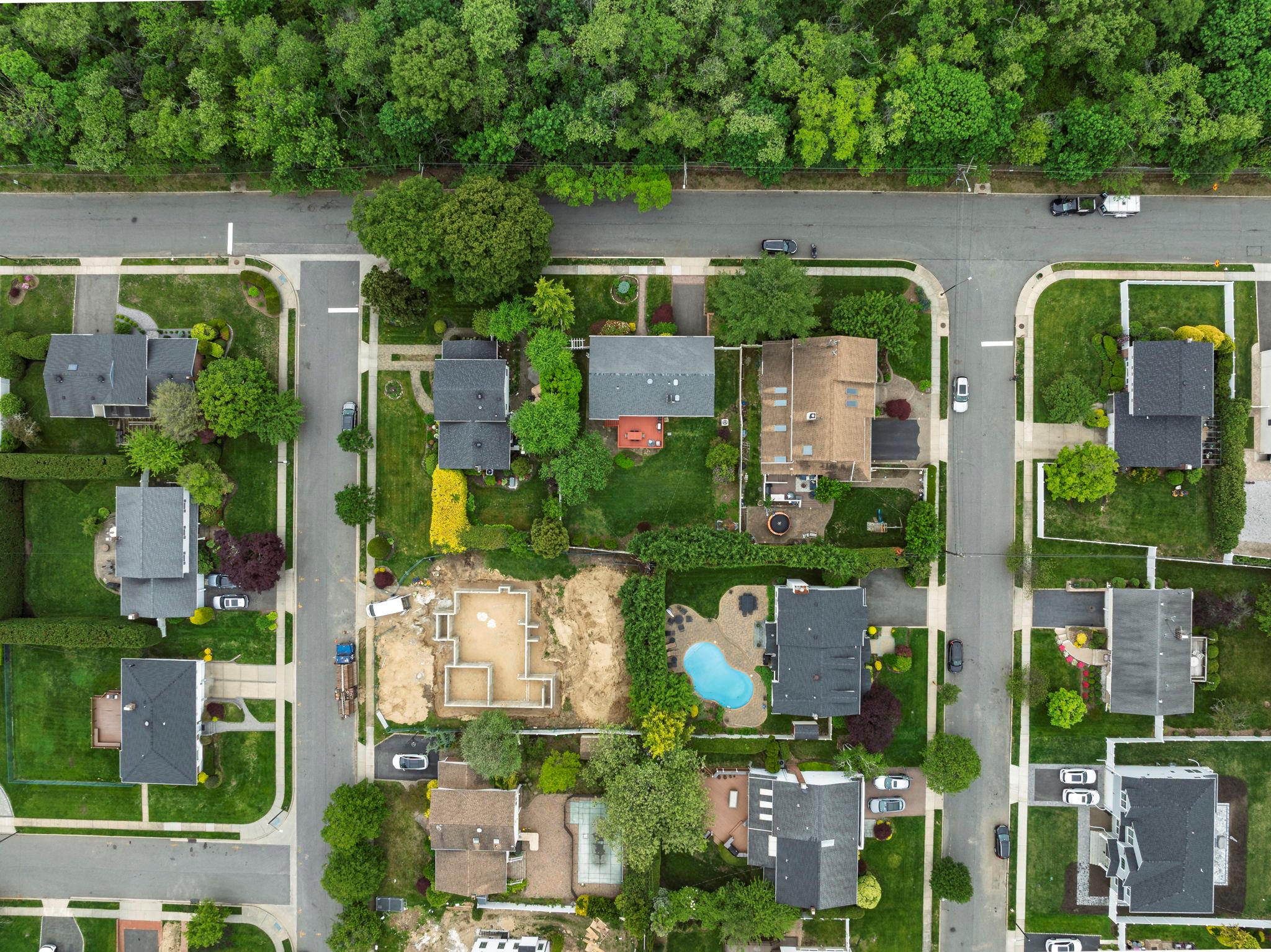 94 Rockland Drive, Jericho, New York image 33