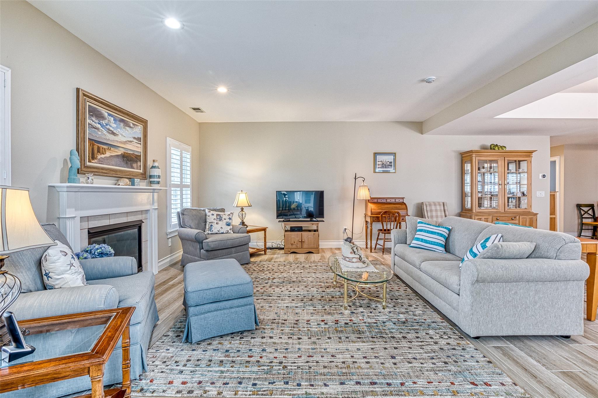 476 Woodscreek Court, Moriches, New York image 15