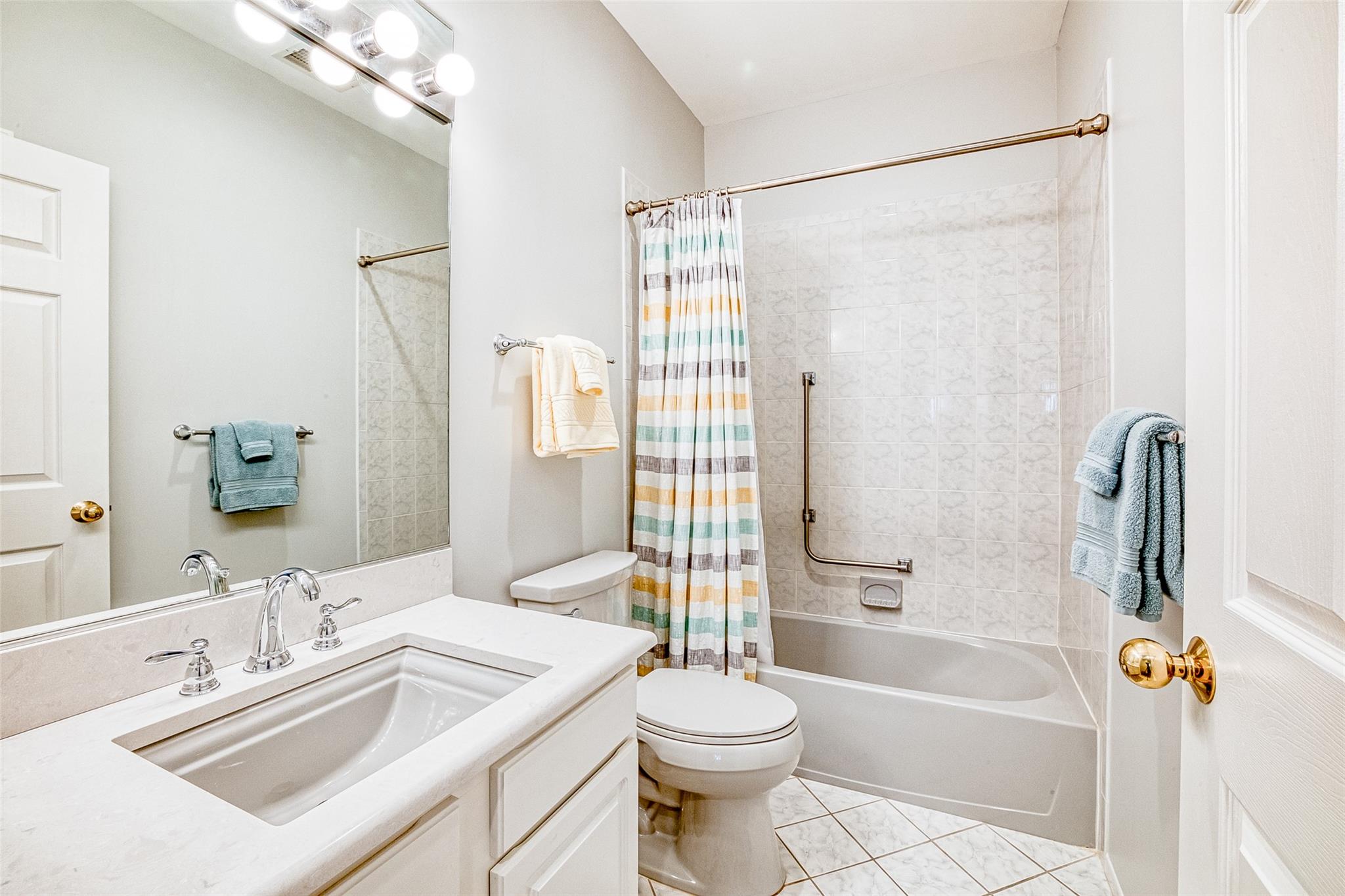 476 Woodscreek Court, Moriches, New York image 25