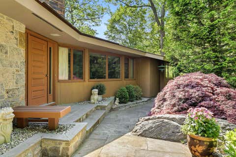 Tiny photo for 12 Tallwoods Road, Armonk, NY 10504 (MLS # 1009019)