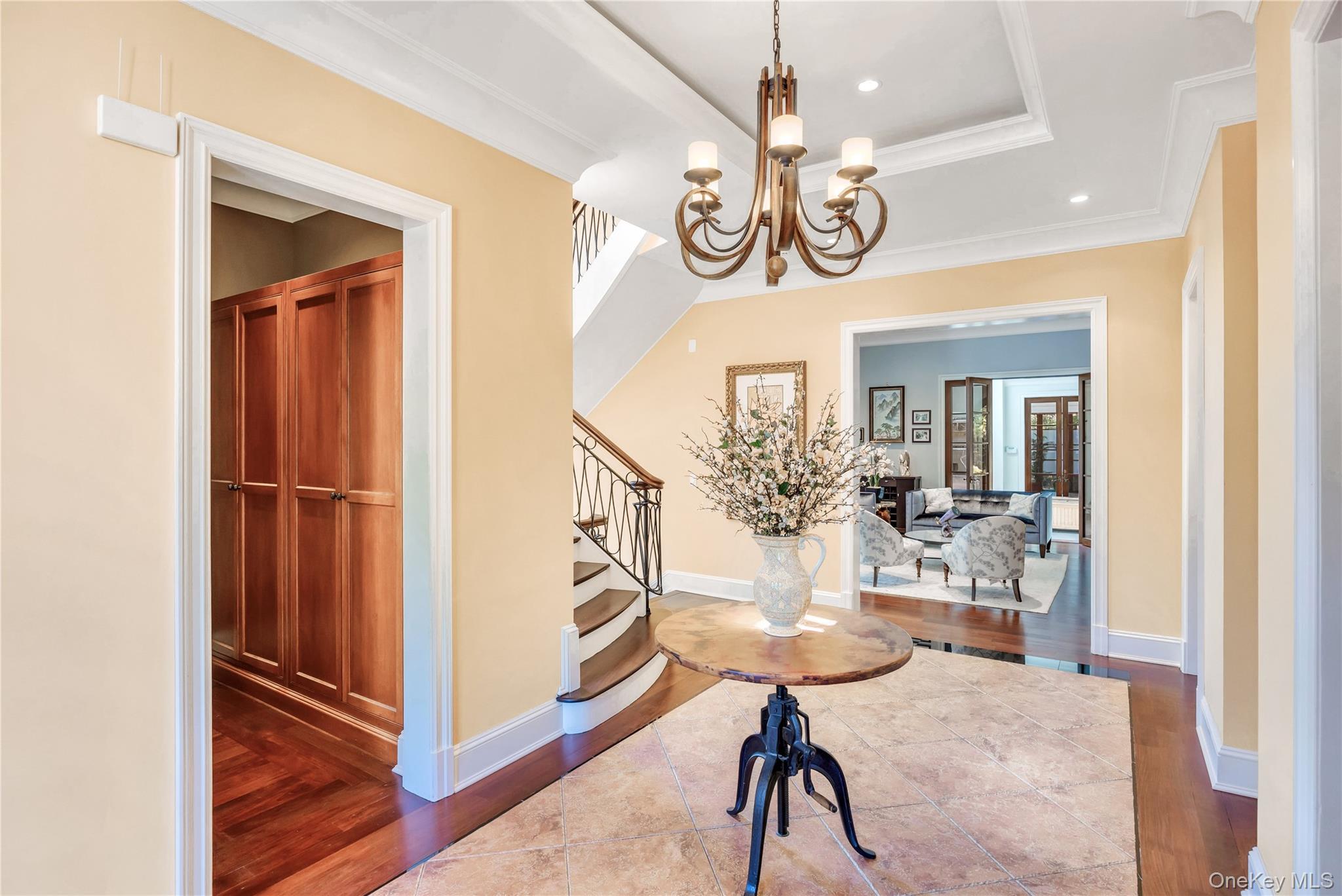 48 Nassau Drive