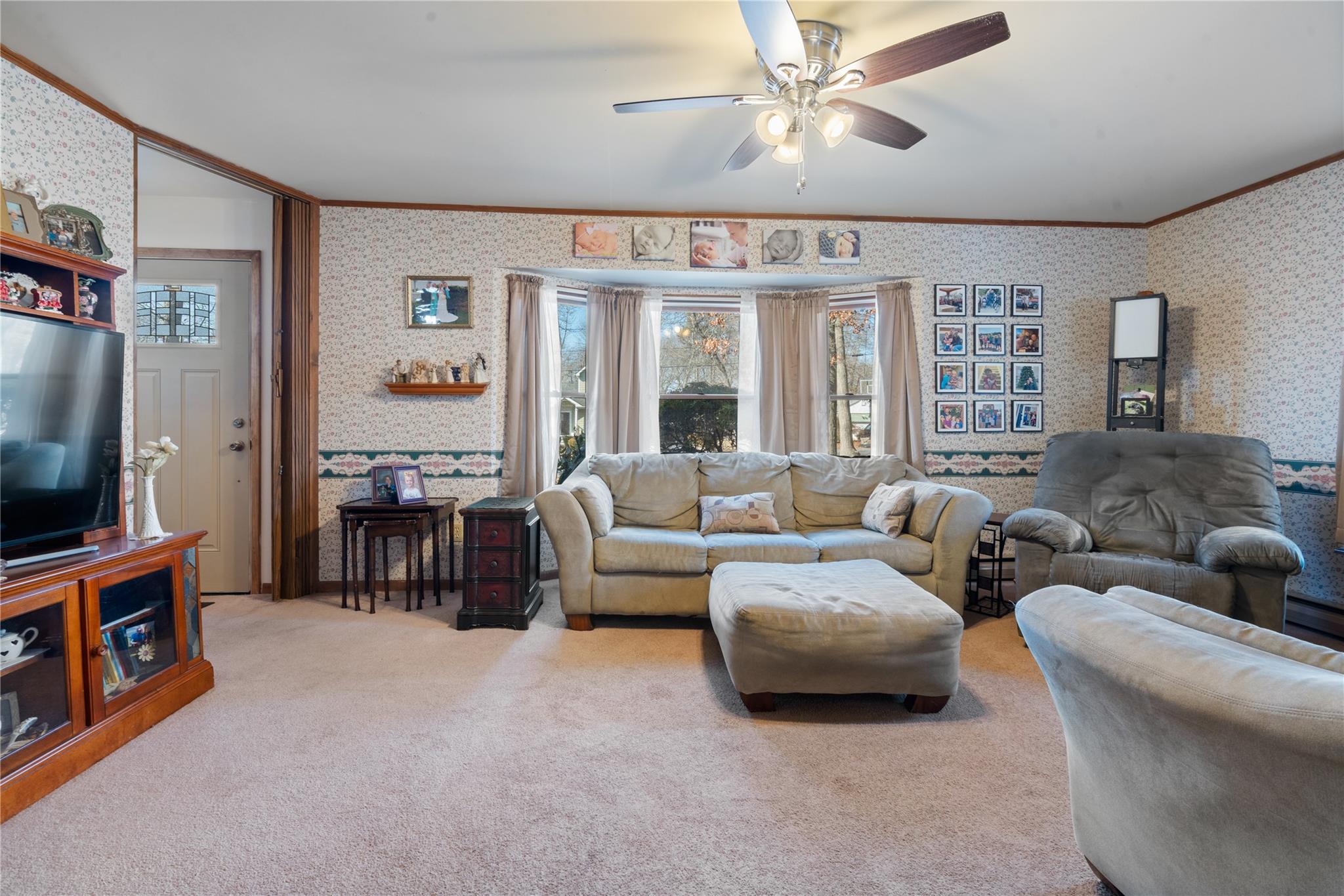 66 Frank Avenue, Yaphank, New York image 10