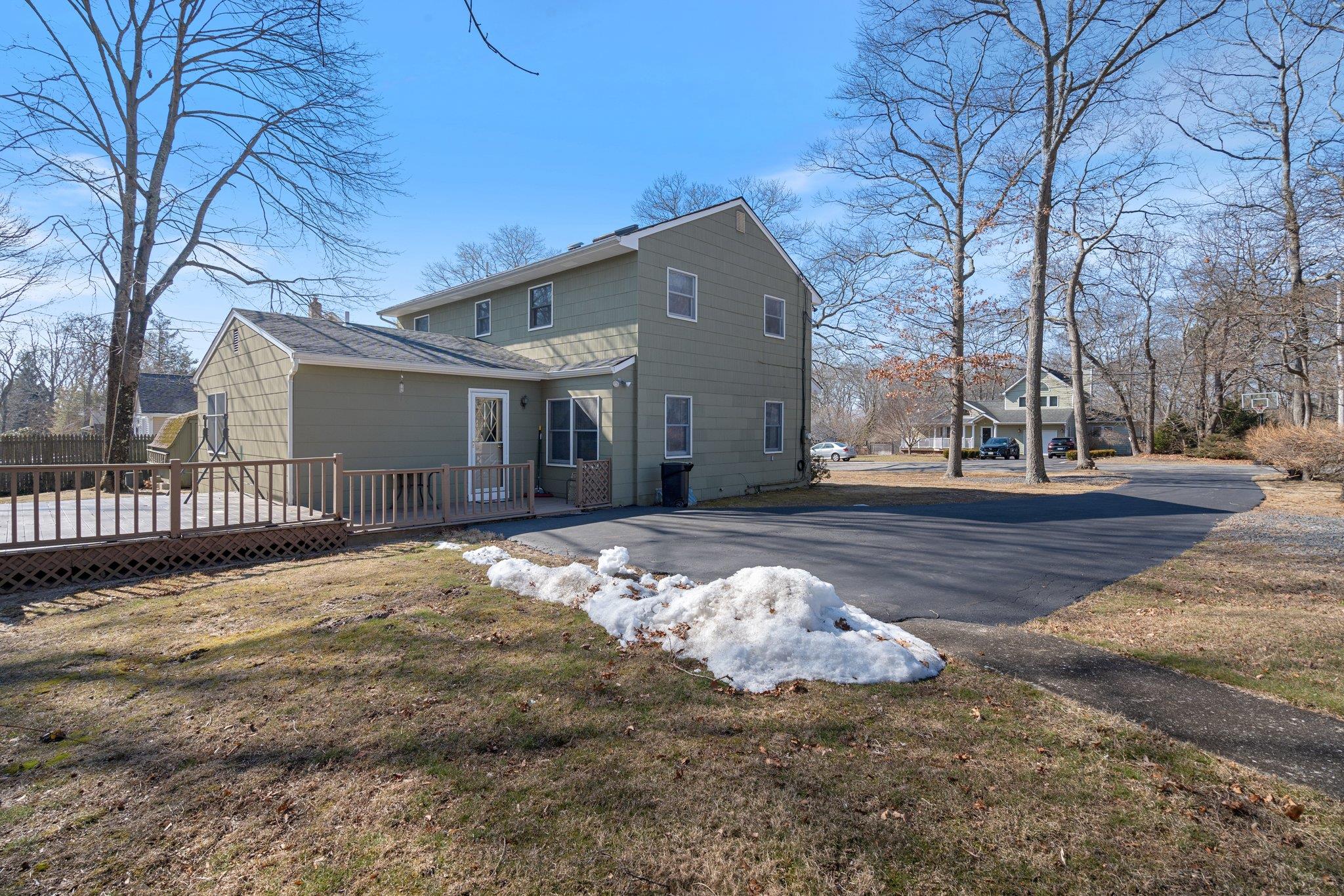 66 Frank Avenue, Yaphank, New York image 5