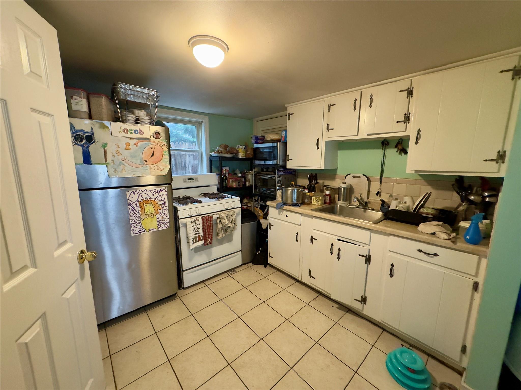 110 Flint Street, Greenport, New York image 21