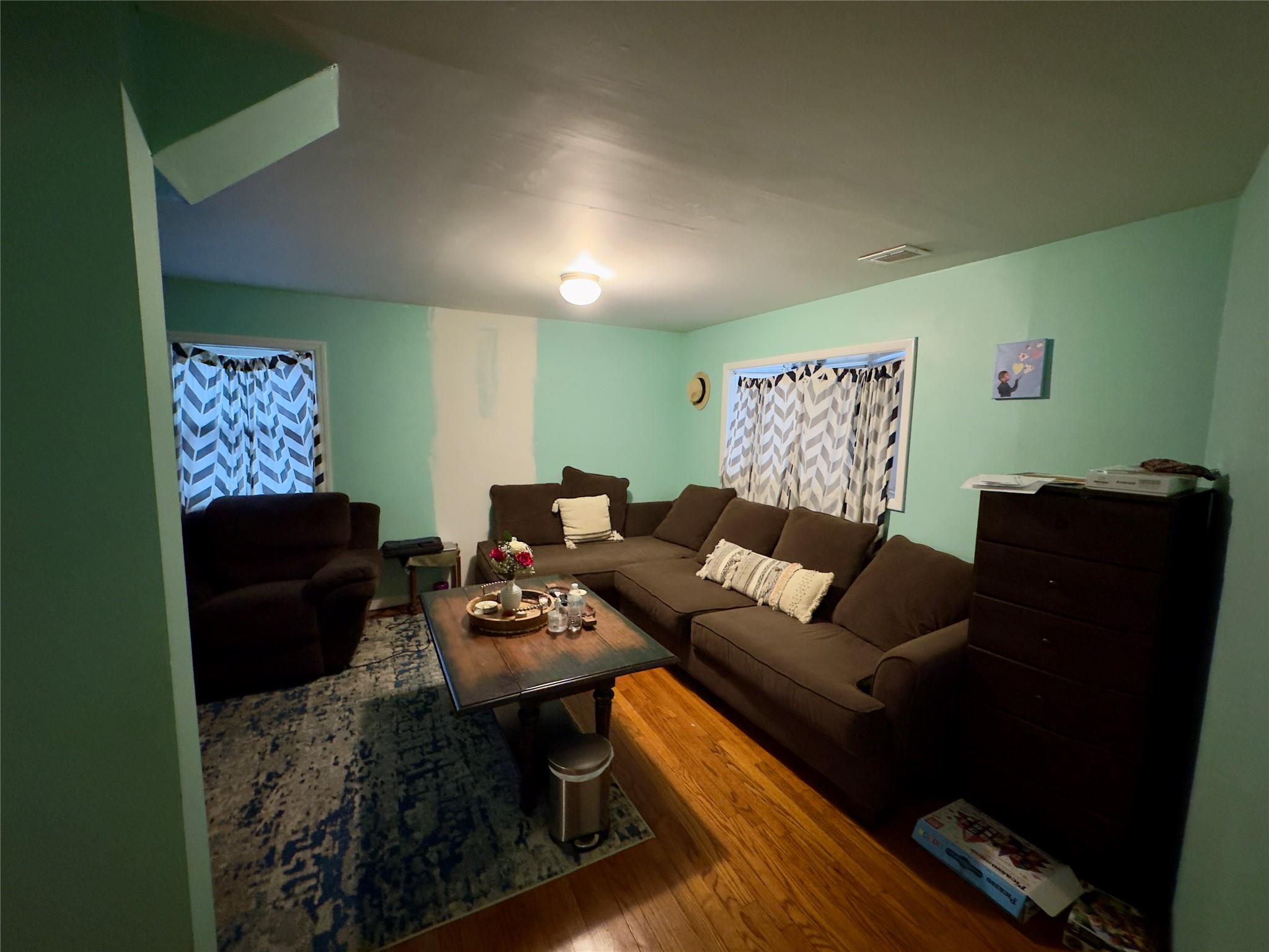 110 Flint Street, Greenport, New York image 18