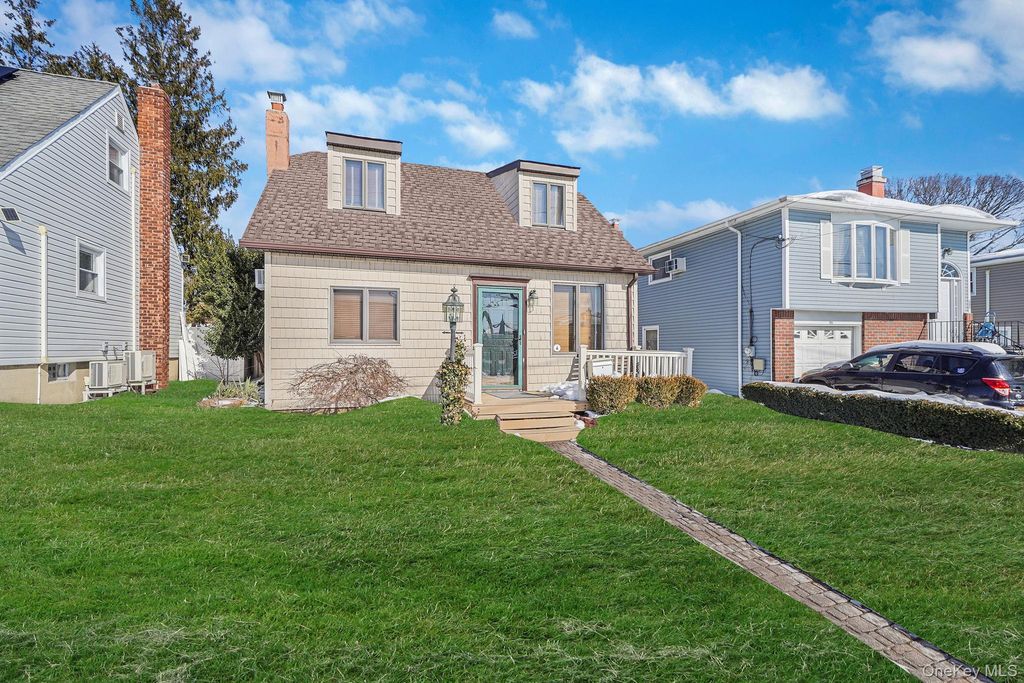 Photo of 247 Starke Avenue, East Meadow, NY 11554 (MLS # 958531)