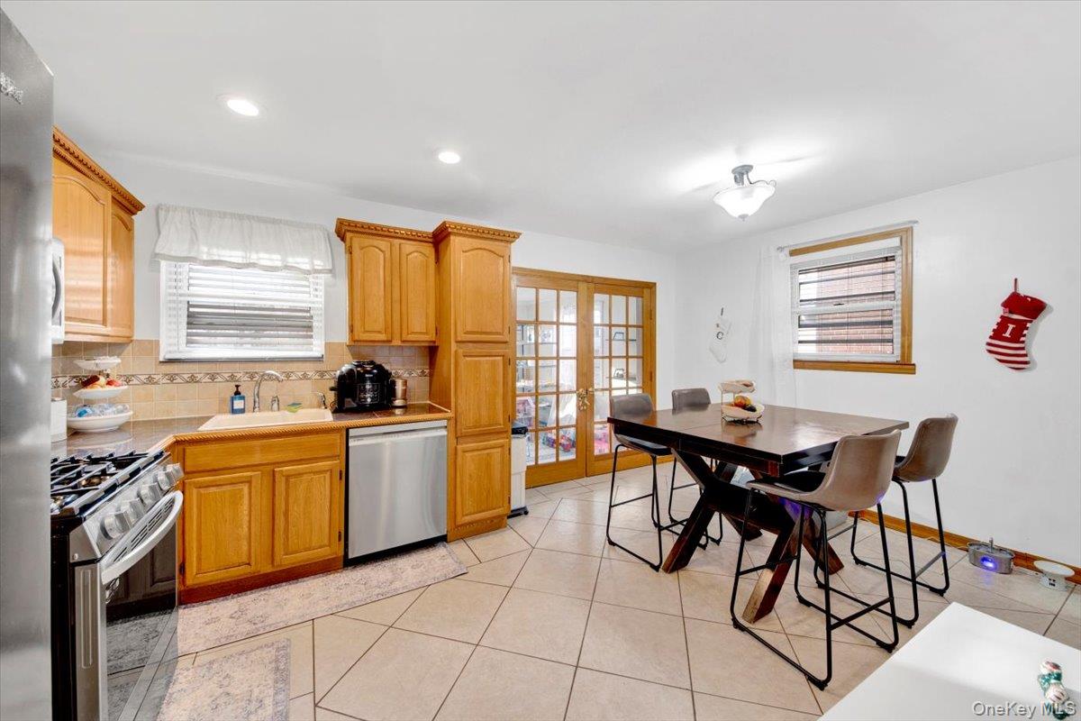 239 Brinsmade Avenue