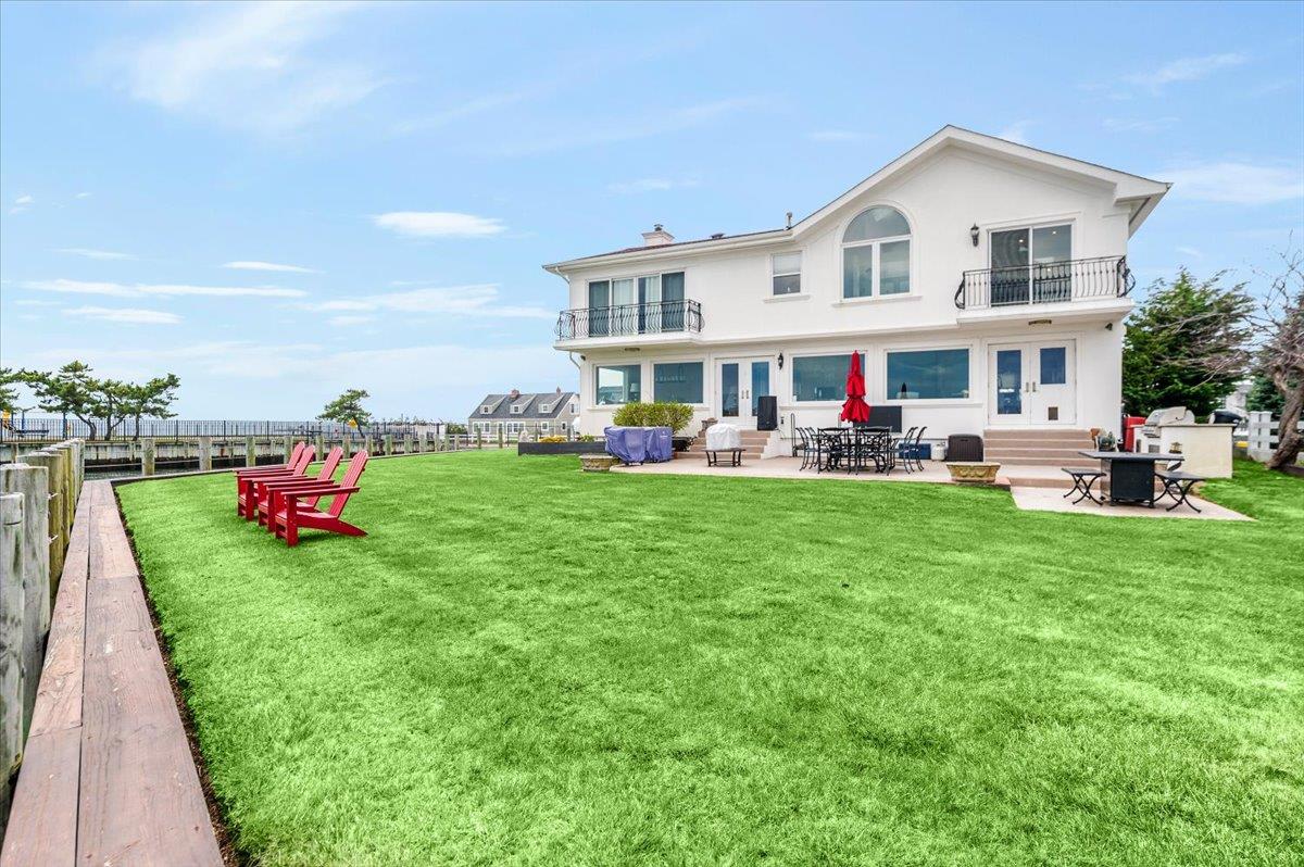 110 Clocks Blvd. Blvd, Massapequa, New York image 30