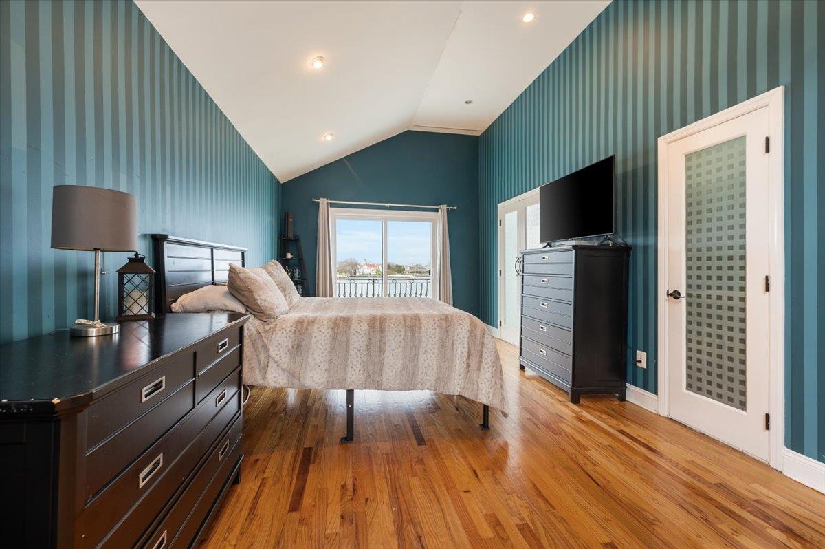 110 Clocks Blvd. Blvd, Massapequa, New York image 21