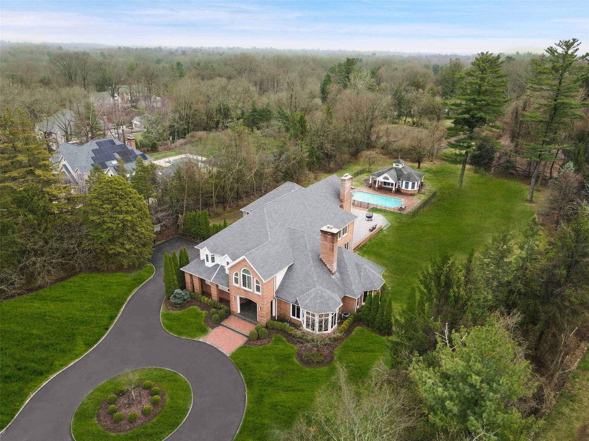 2 Coventry Court, Purchase, New York image 1