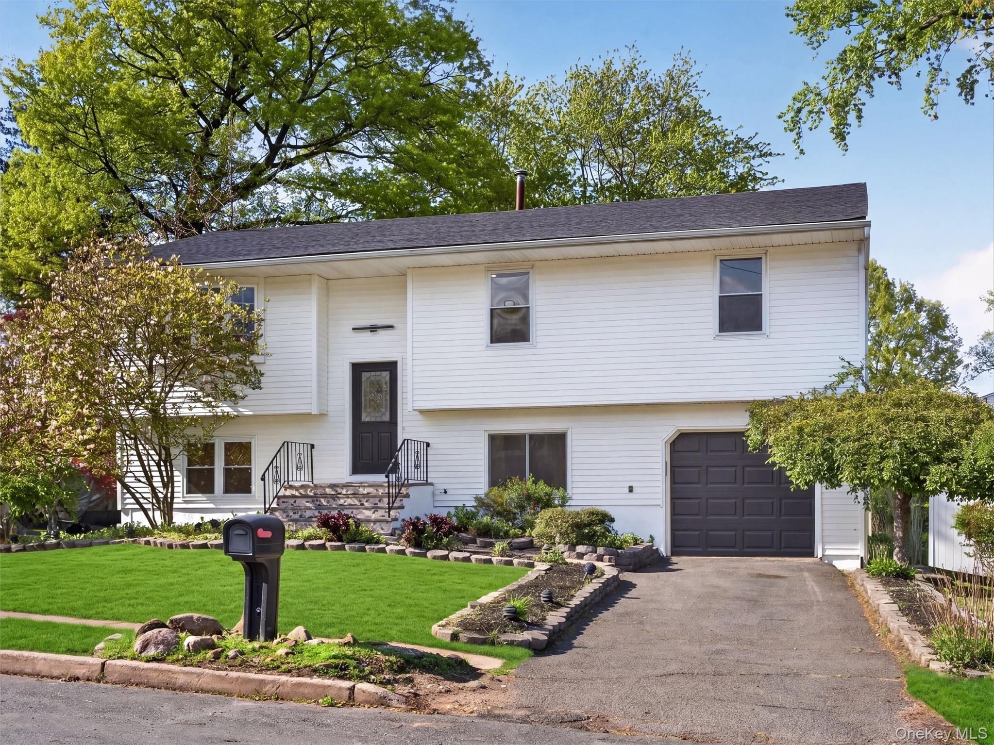 3 Cedar Avenue