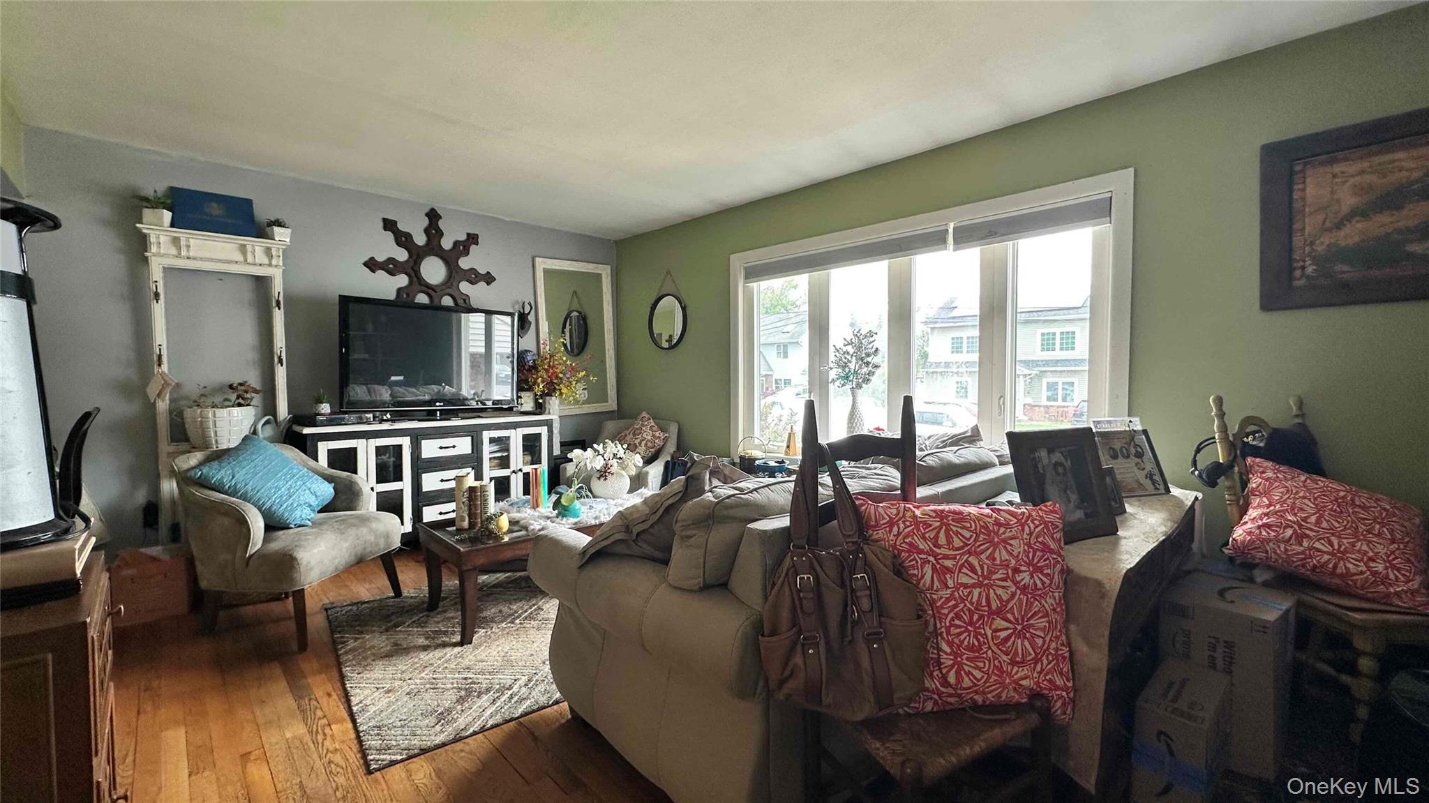 42 Kenwood Avenue