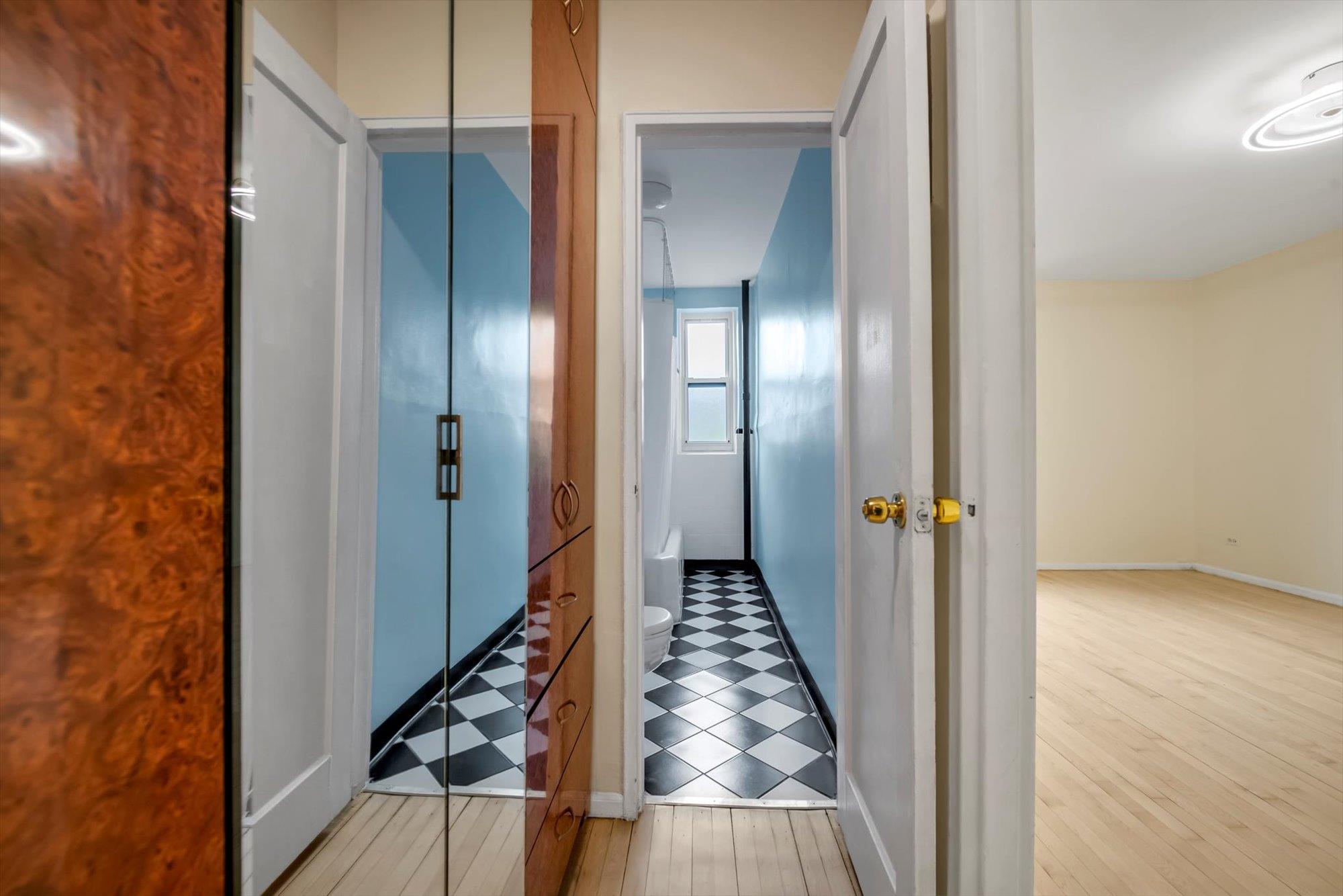 8801 35th Avenue #4H, Jackson Heights, New York image 9