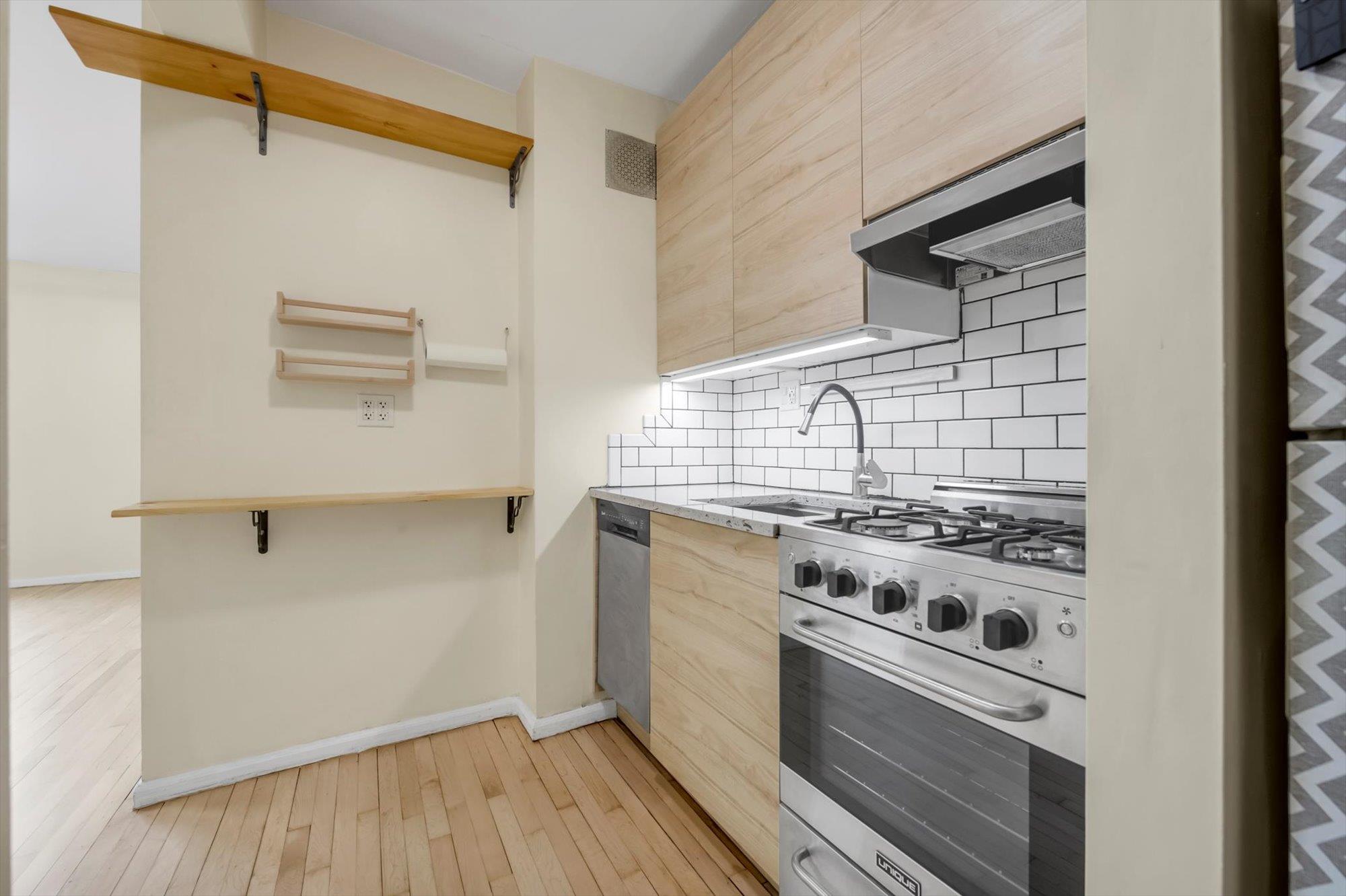 8801 35th Avenue #4H, Jackson Heights, New York image 7