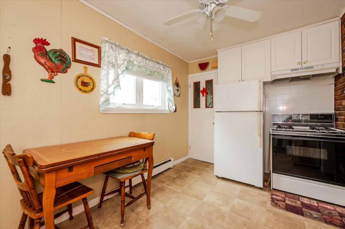 601 Hughes Street, Bellmore, New York image 8