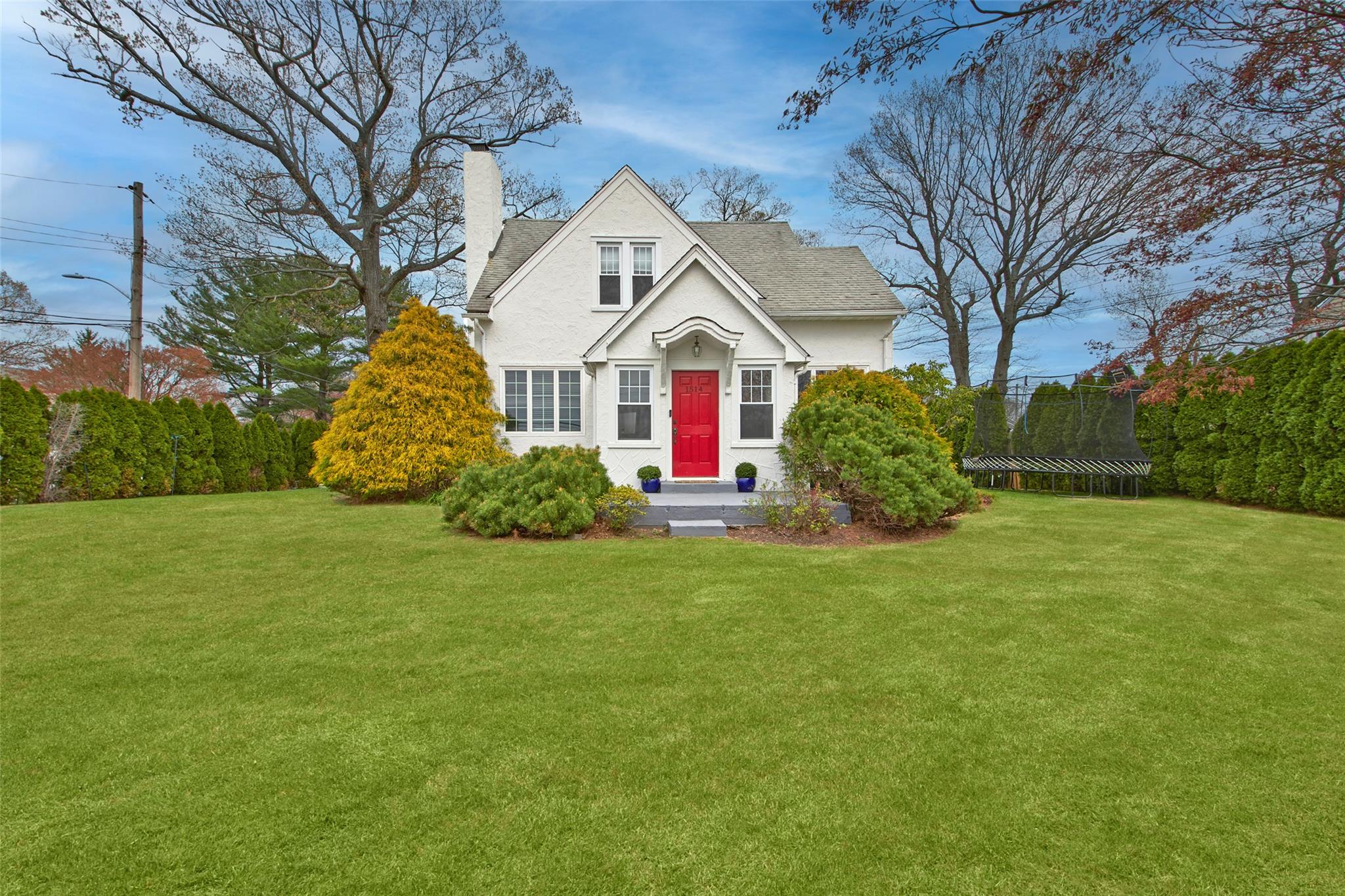 1514 Old Orchard Street, West Harrison, New York image 2
