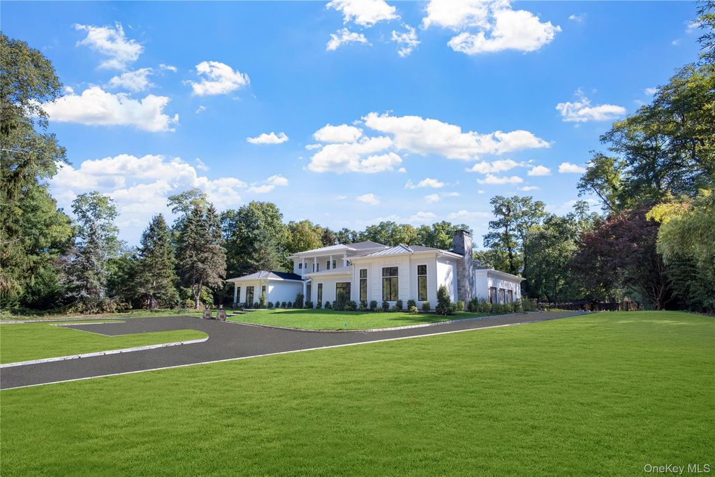 Photo of 523 Long Beach Road, Nissequogue, NY 11780 (MLS # 923645)