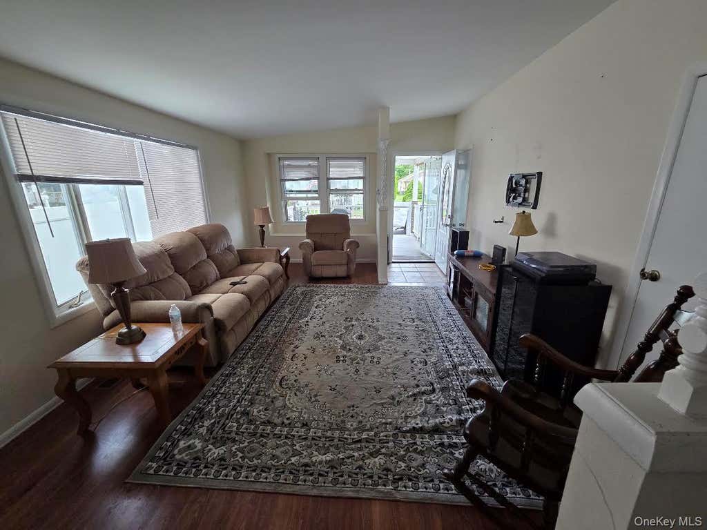 Photo of 69 Dogwood Lane, Manorville, NY 11949 (MLS # 1031960)