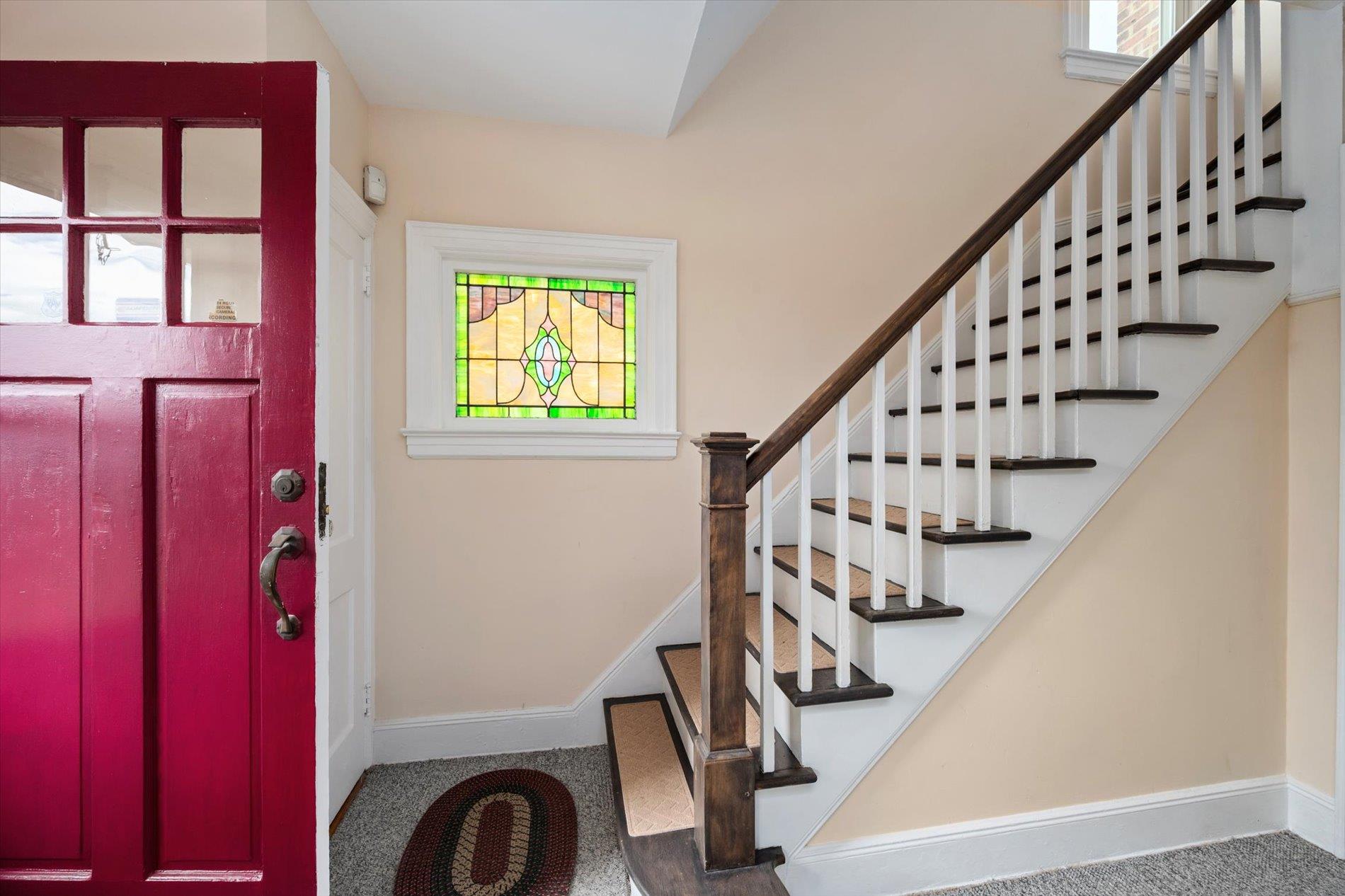 696 Madison Avenue, Lindenhurst, New York image 3